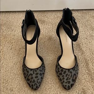 Banana republic Heels